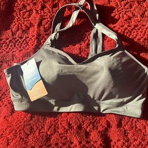 NWT Brooks Sports Bra size Large.